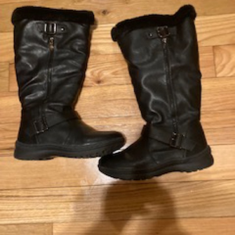 Womens Dream Pairs black fur lined winter boots 6 m